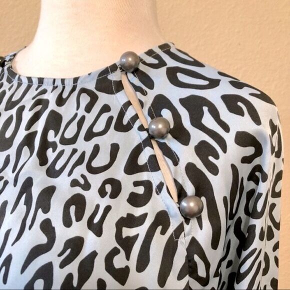 Rebecca Minkoff Angelina Leopard Print Tie Waist Blouse Size Small - Picture 11 of 15